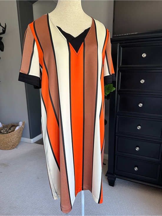 Scotch & Soda Dresses & Skirts - Scotch & Soda V-Neck Dress in Orange, Brown & Cream - Cleveland Browns!